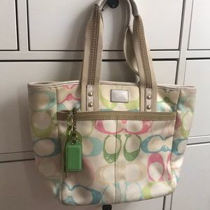 Signature coach purse tote